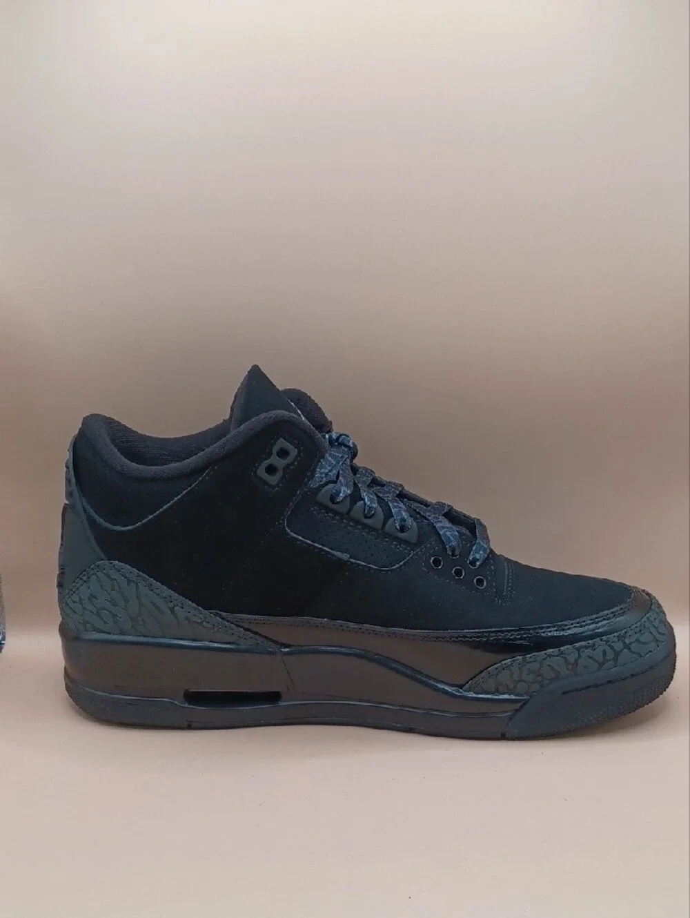 NWOB Nike Air Jordan 3 Retro Sneaker 2025-Black Cat Men Size 8.5 US CT8532-001
